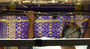 Saree Weaving ~ Pochampally