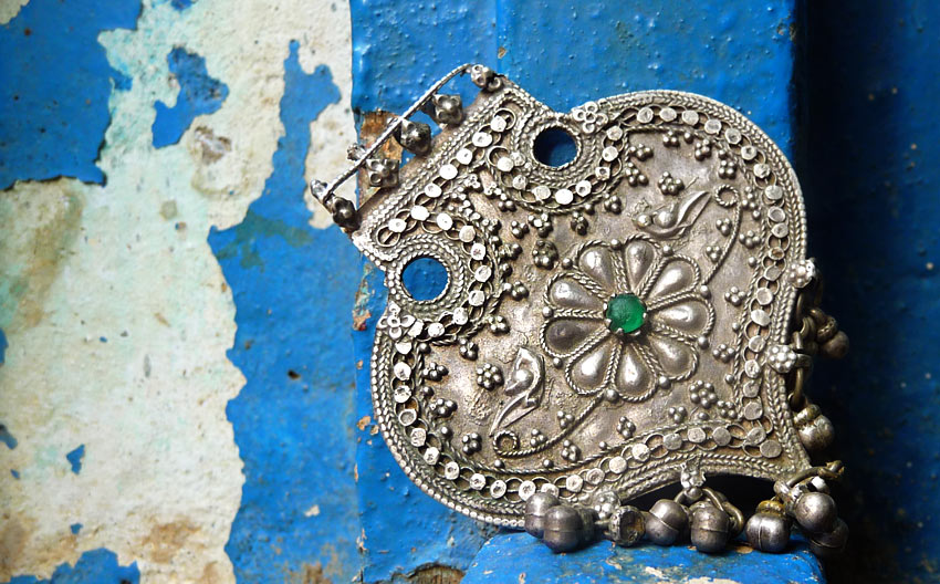 Kutchi traditional jewelry design pendant